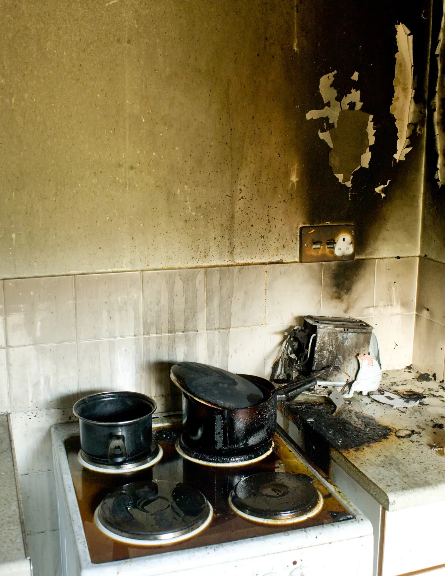 Secondary damage inflicted to a kitchen after a kitchen fire