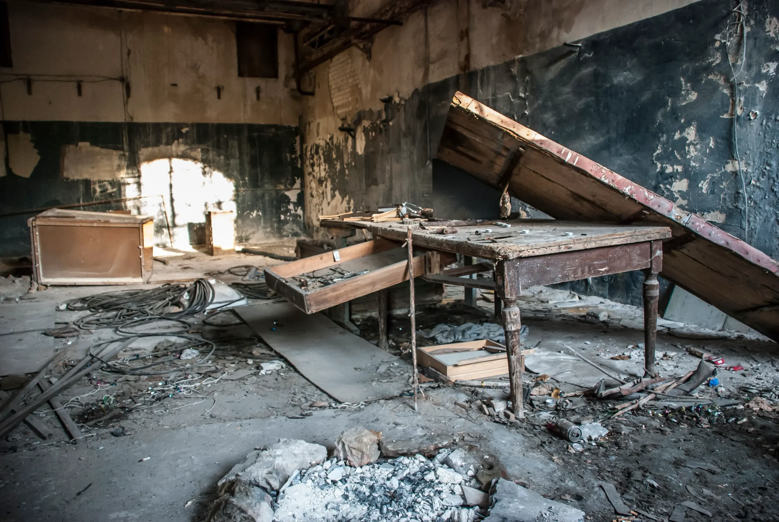 A fire damaged house