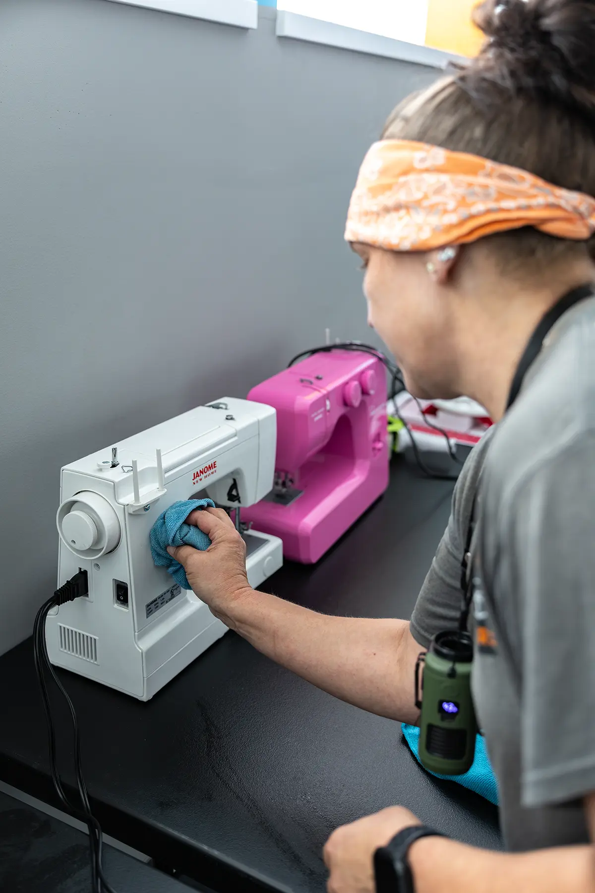 CRS cleaning sewing machine